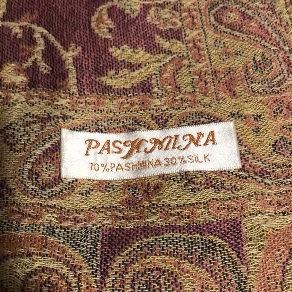 Pashmina scarf - Picture 2 of 3
